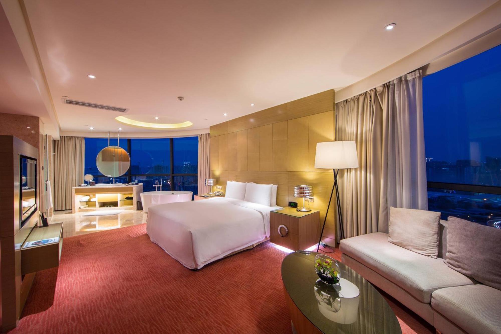 Renaissance Chengdu Hotel מראה חיצוני תמונה