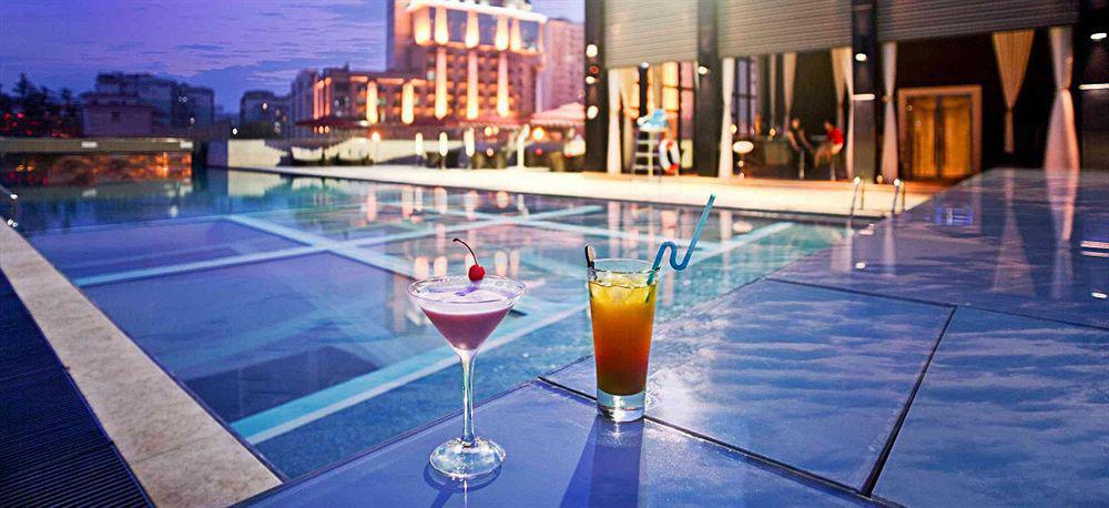 Renaissance Chengdu Hotel מראה חיצוני תמונה